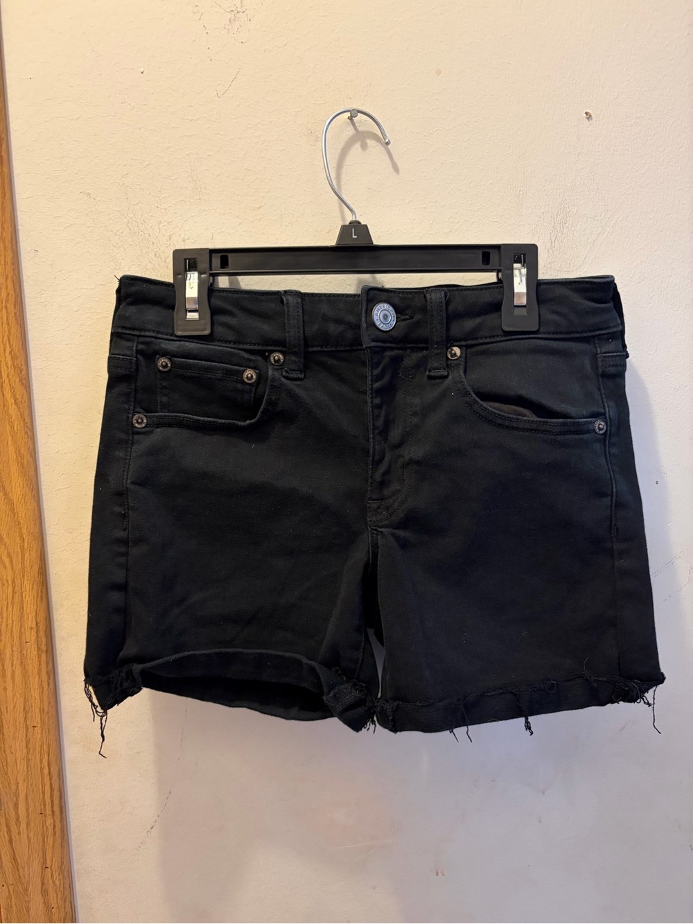 (2) American eagle Jean shorts